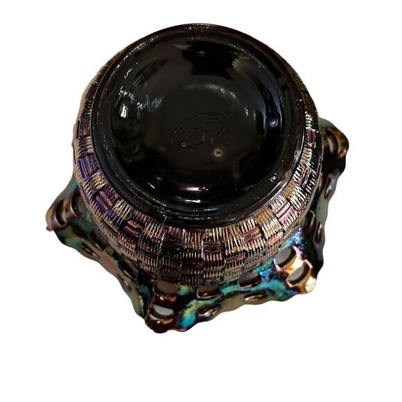 Vintage Fenton Amethyst Carnival Glass Bowl Basket Weave Candy Dish - Picture 3 of 12